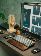 Tech & Accessories